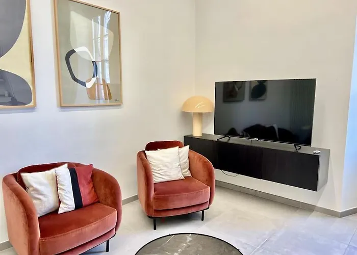 Esclusivo 130mq Fronte Duomo E E Terrazza アパート *