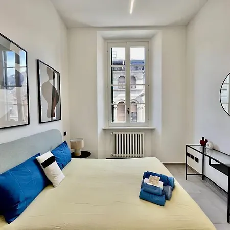 Esclusivo 130mq Fronte Duomo E E Terrazza Lägenhet